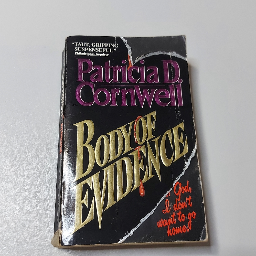 Free When You Spend $50 Patricia Cornwell - Body of Evidence